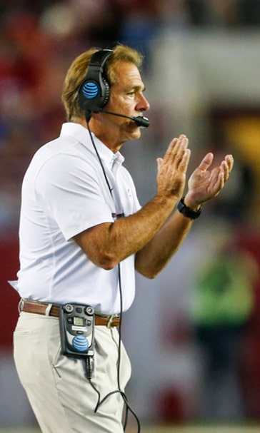 Alabama starts brutal stretch with visit to No. 16 Arkansas
